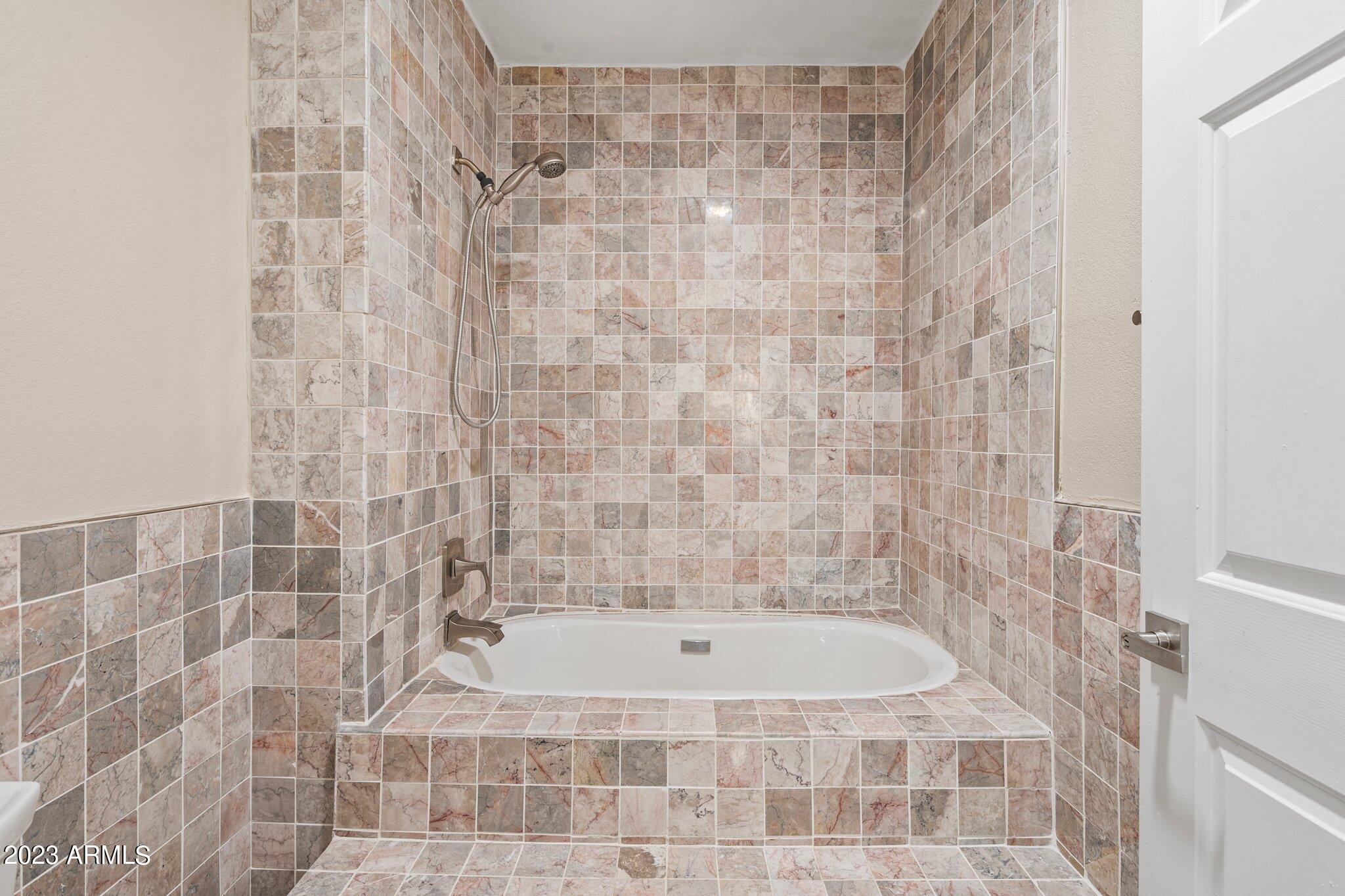 7575 E INDIAN BEND Road # 1123