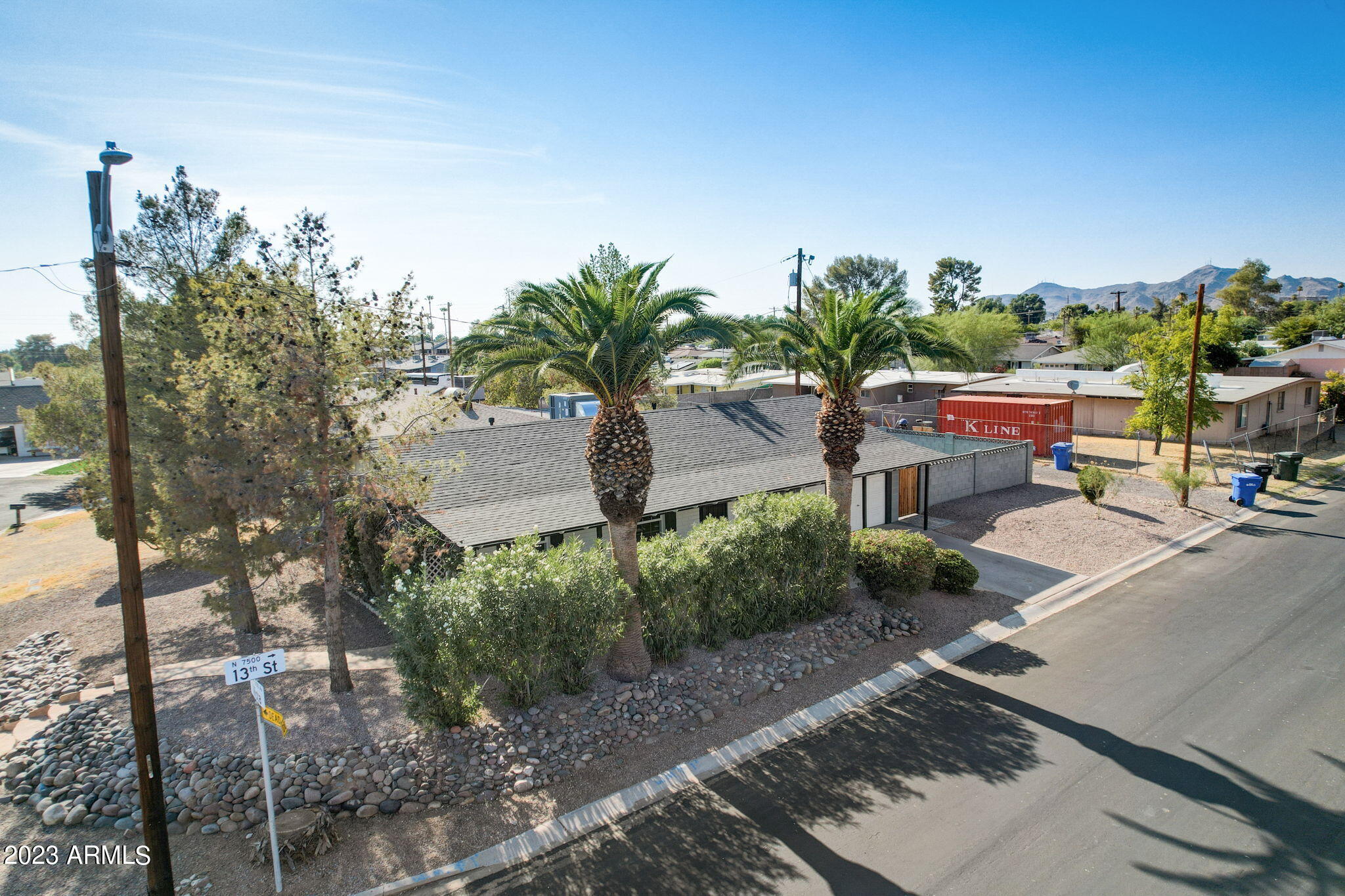 1246 E Vista Avenue