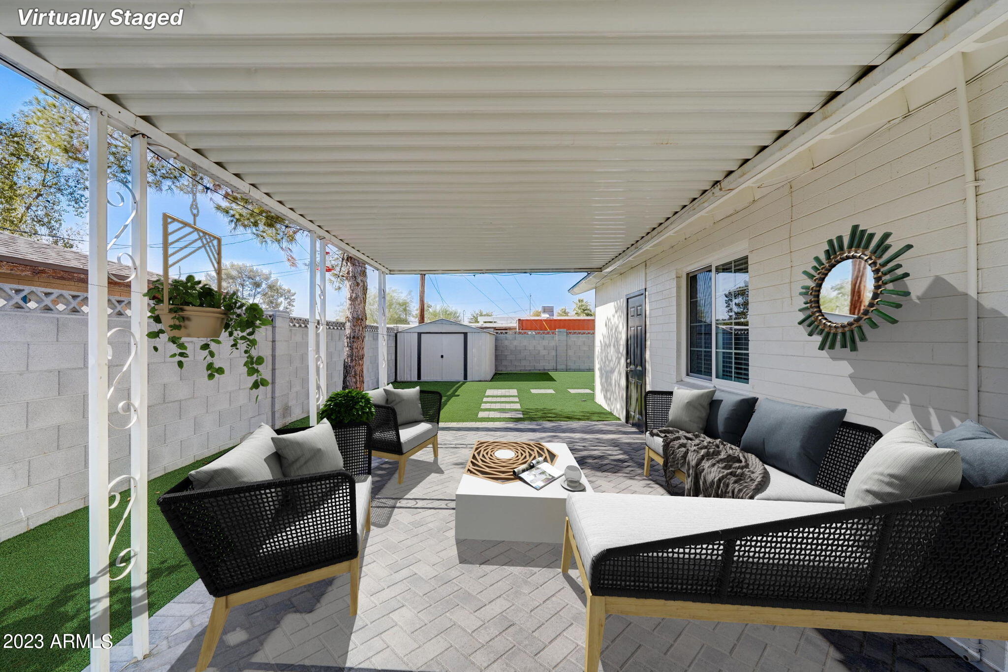 1246 E Vista Avenue