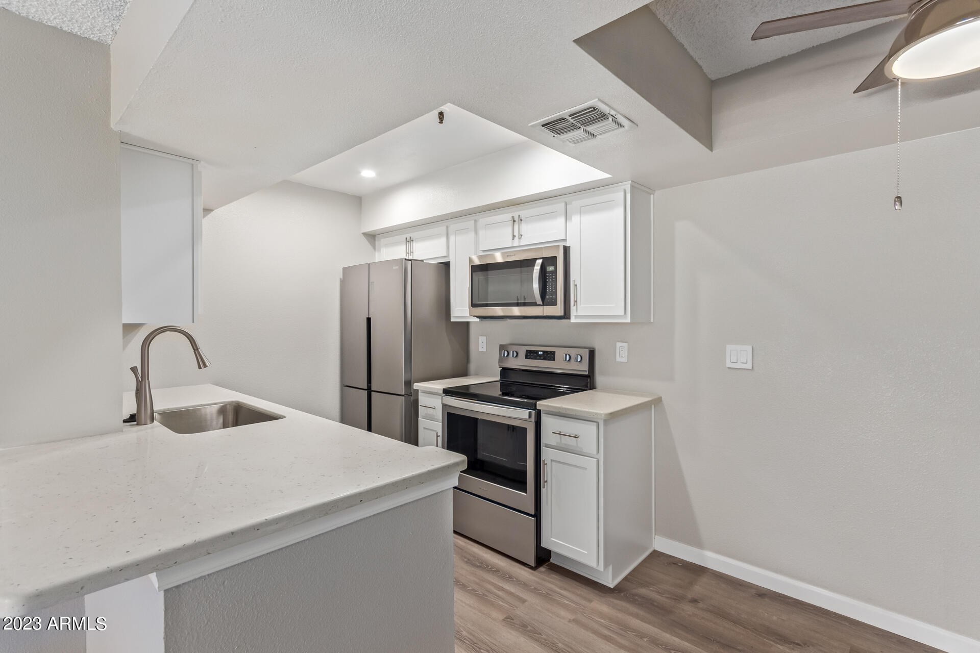 4444 E PARADISE VILLAGE Parkway # 106