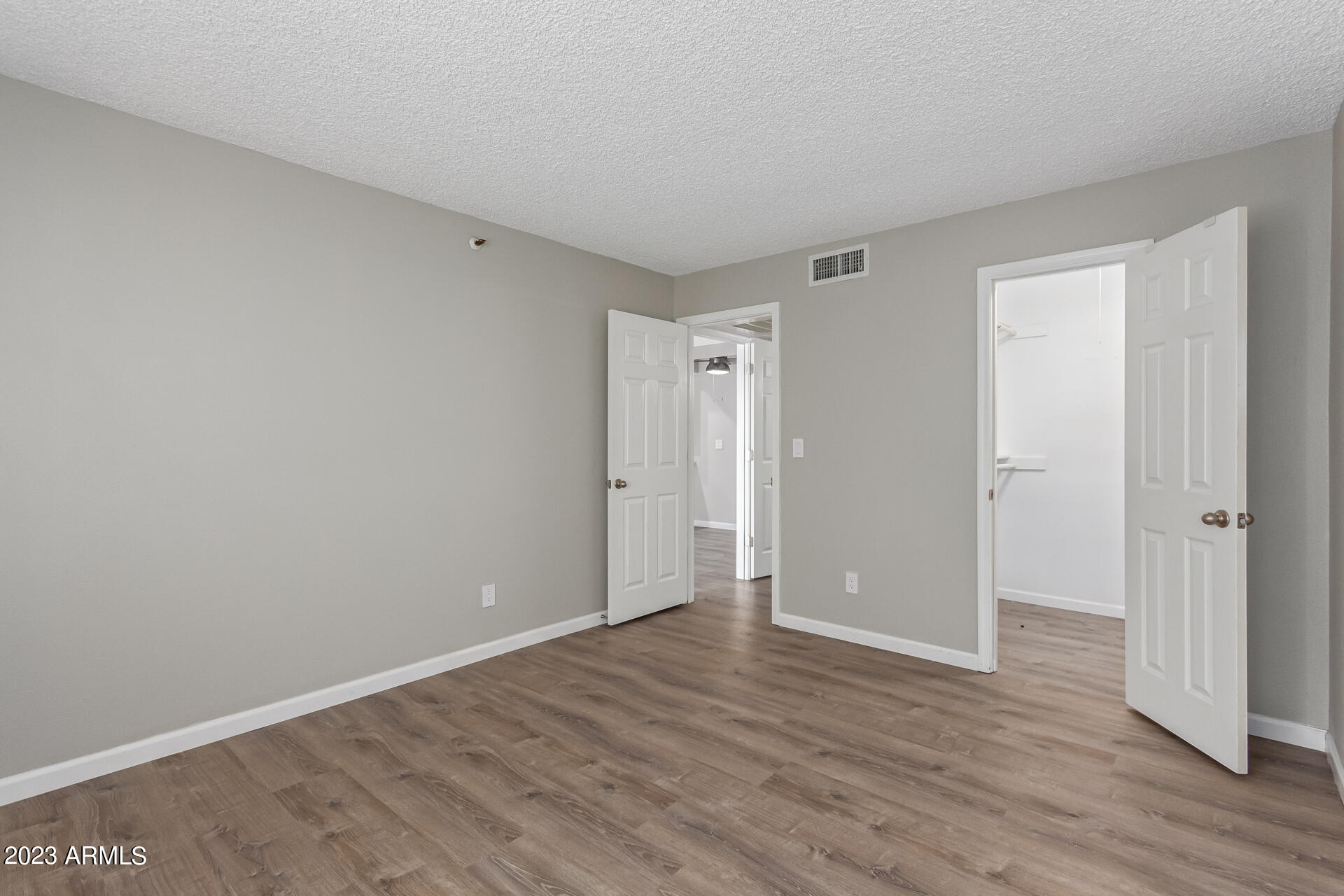 4444 E PARADISE VILLAGE Parkway # 106