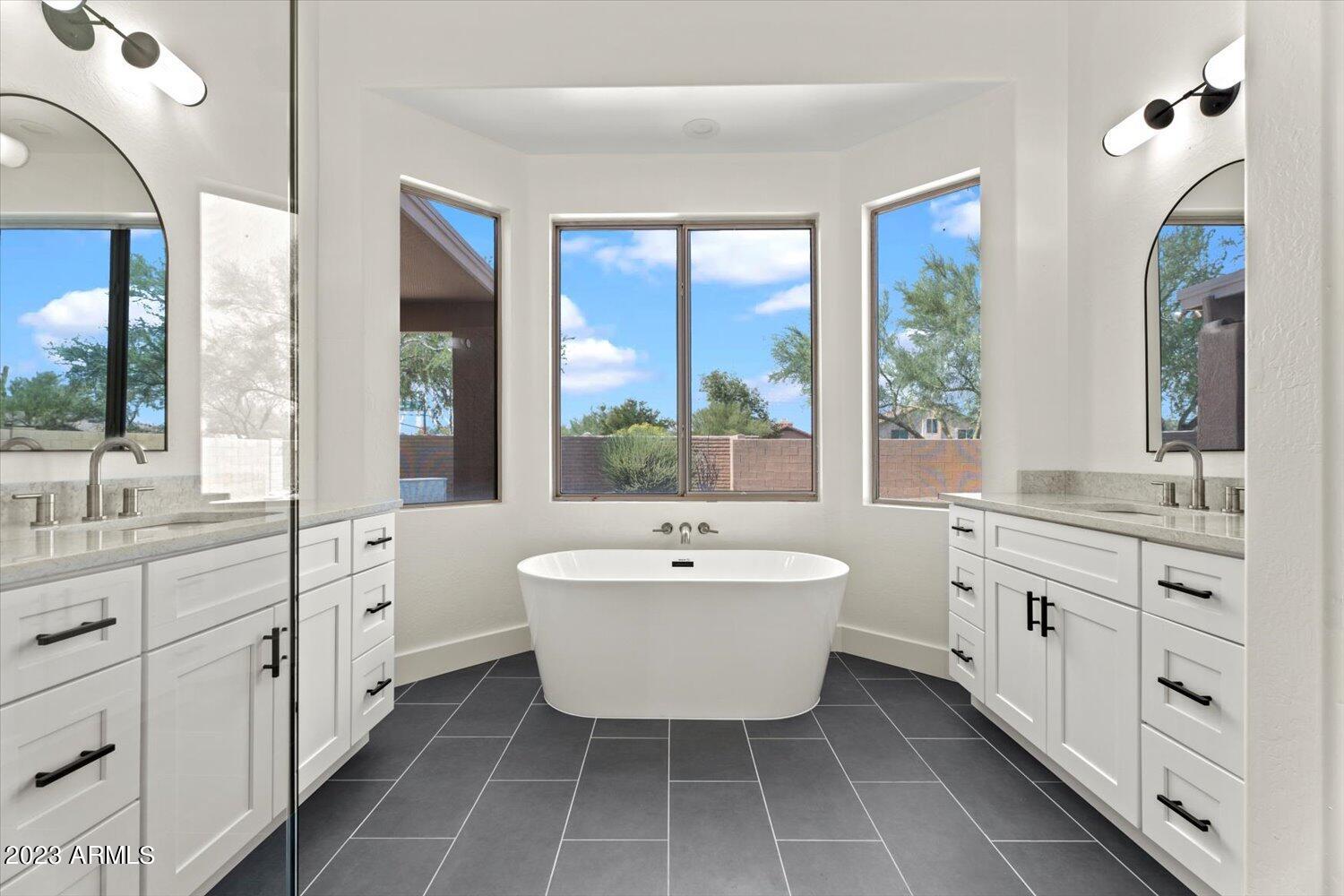 4727 E VIA MONTOYA Drive