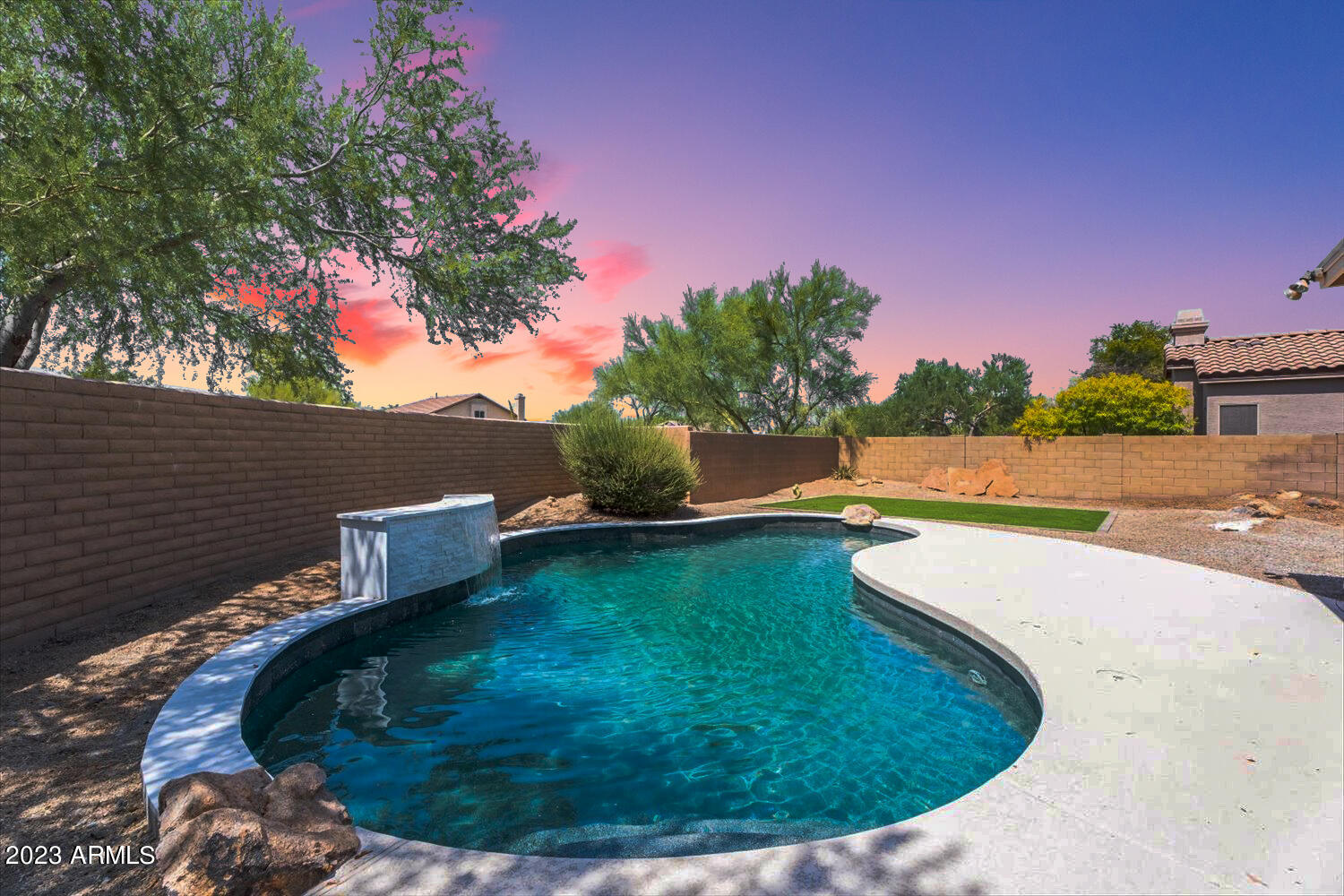 4727 E VIA MONTOYA Drive