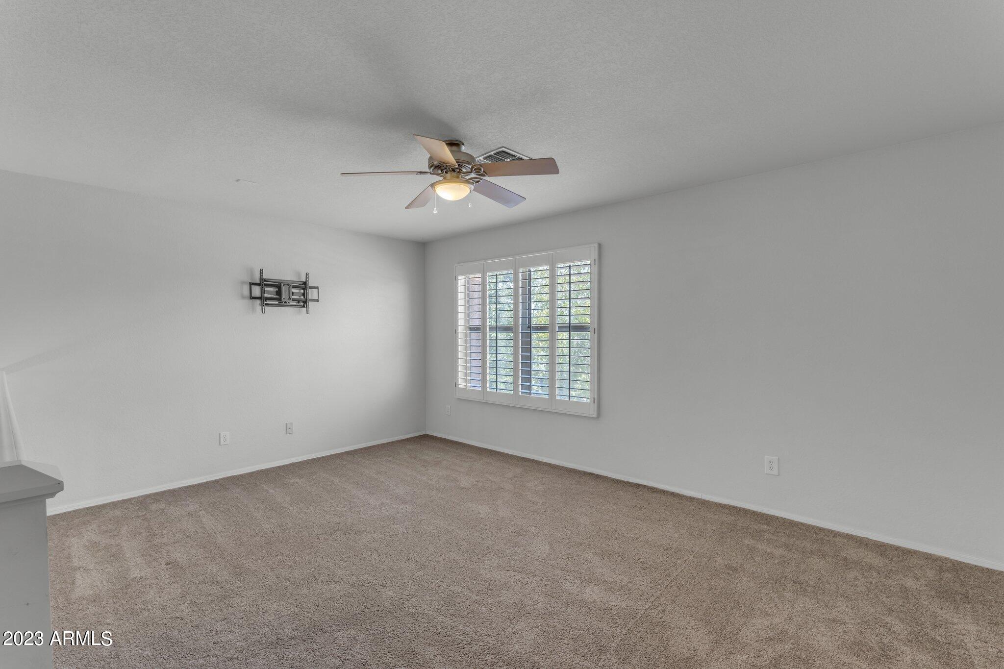3572 E TRIGGER Way