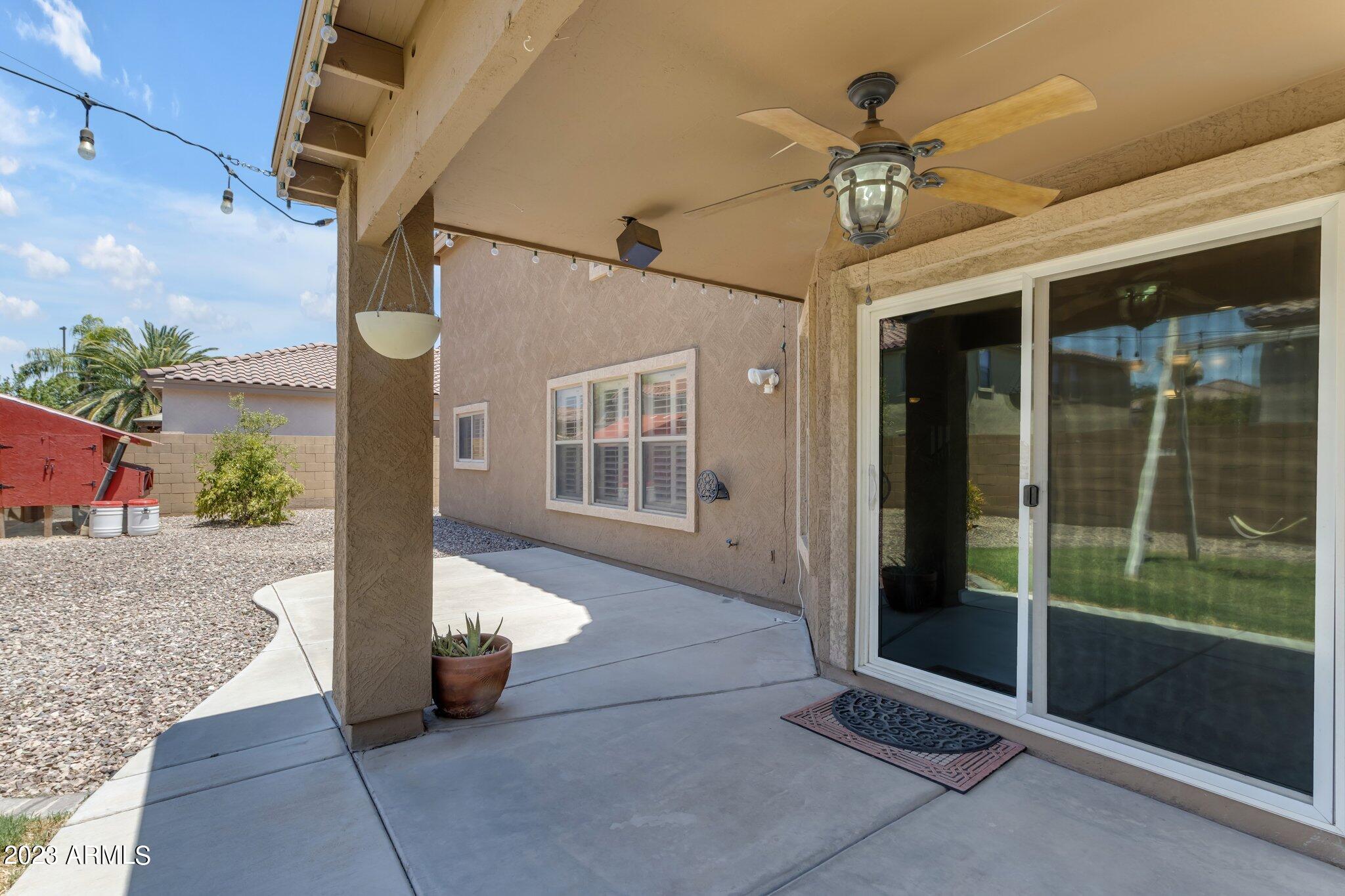 3572 E TRIGGER Way