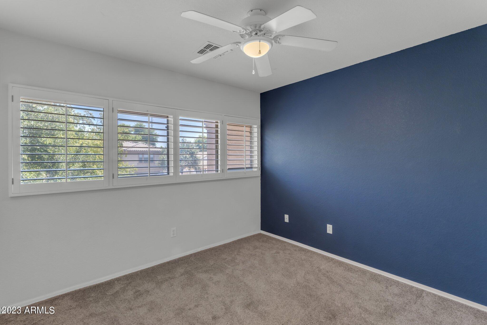 3572 E TRIGGER Way