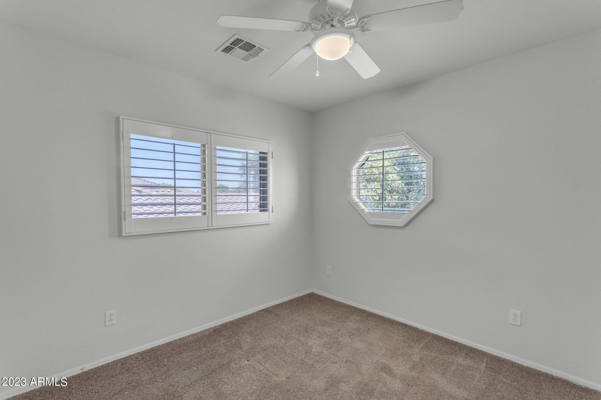 3572 E TRIGGER Way