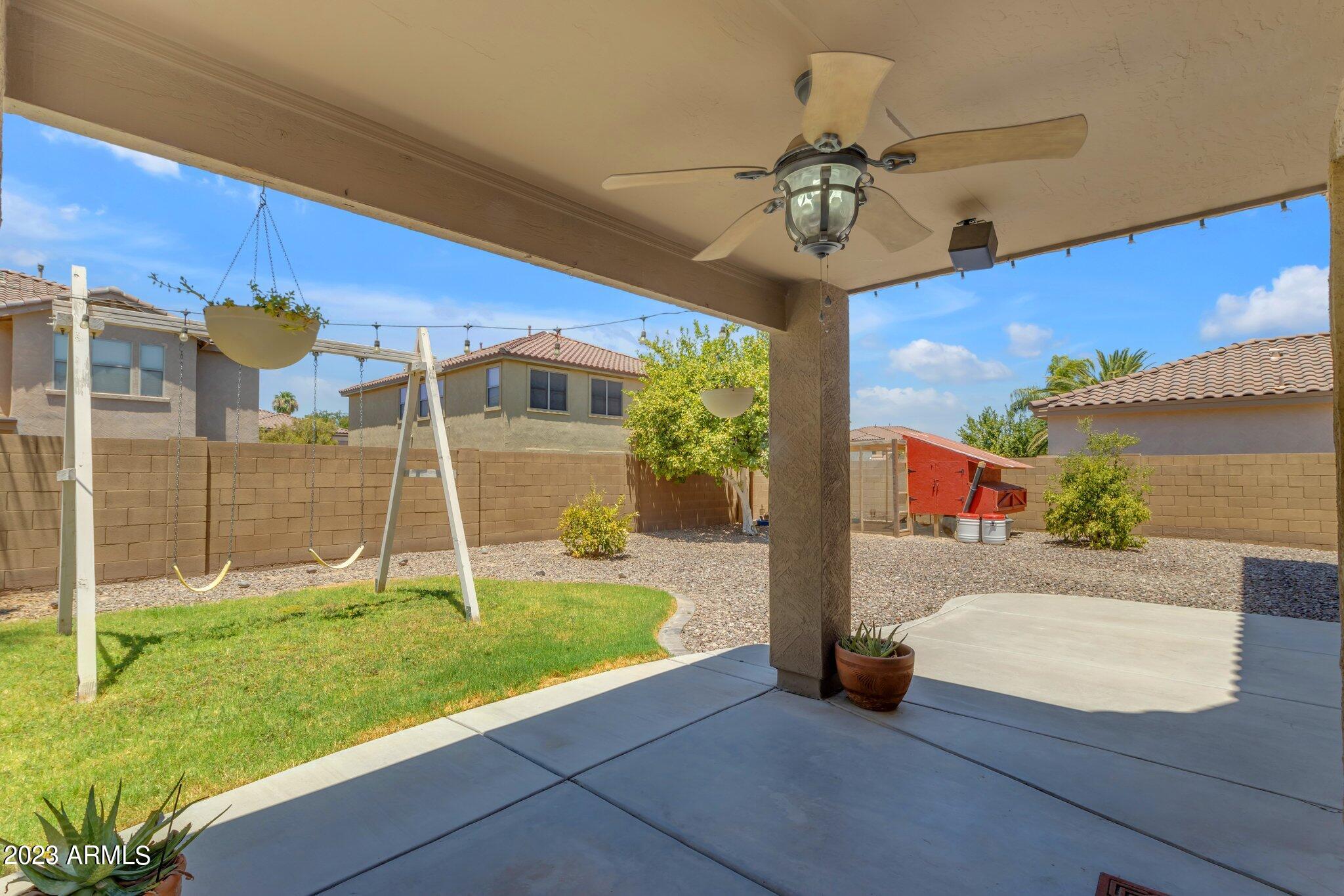 3572 E TRIGGER Way