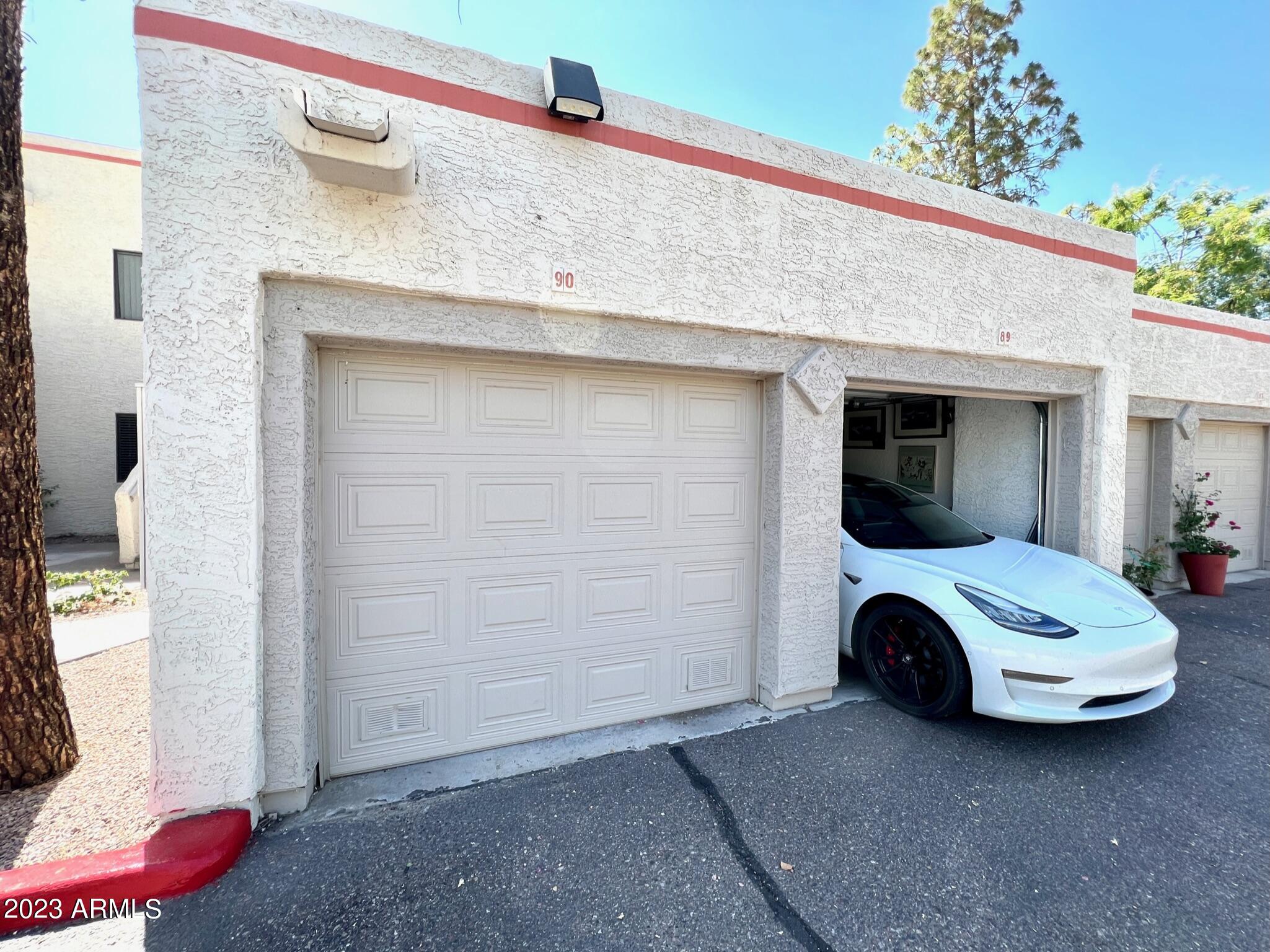 935 N GRANITE REEF Road # 90