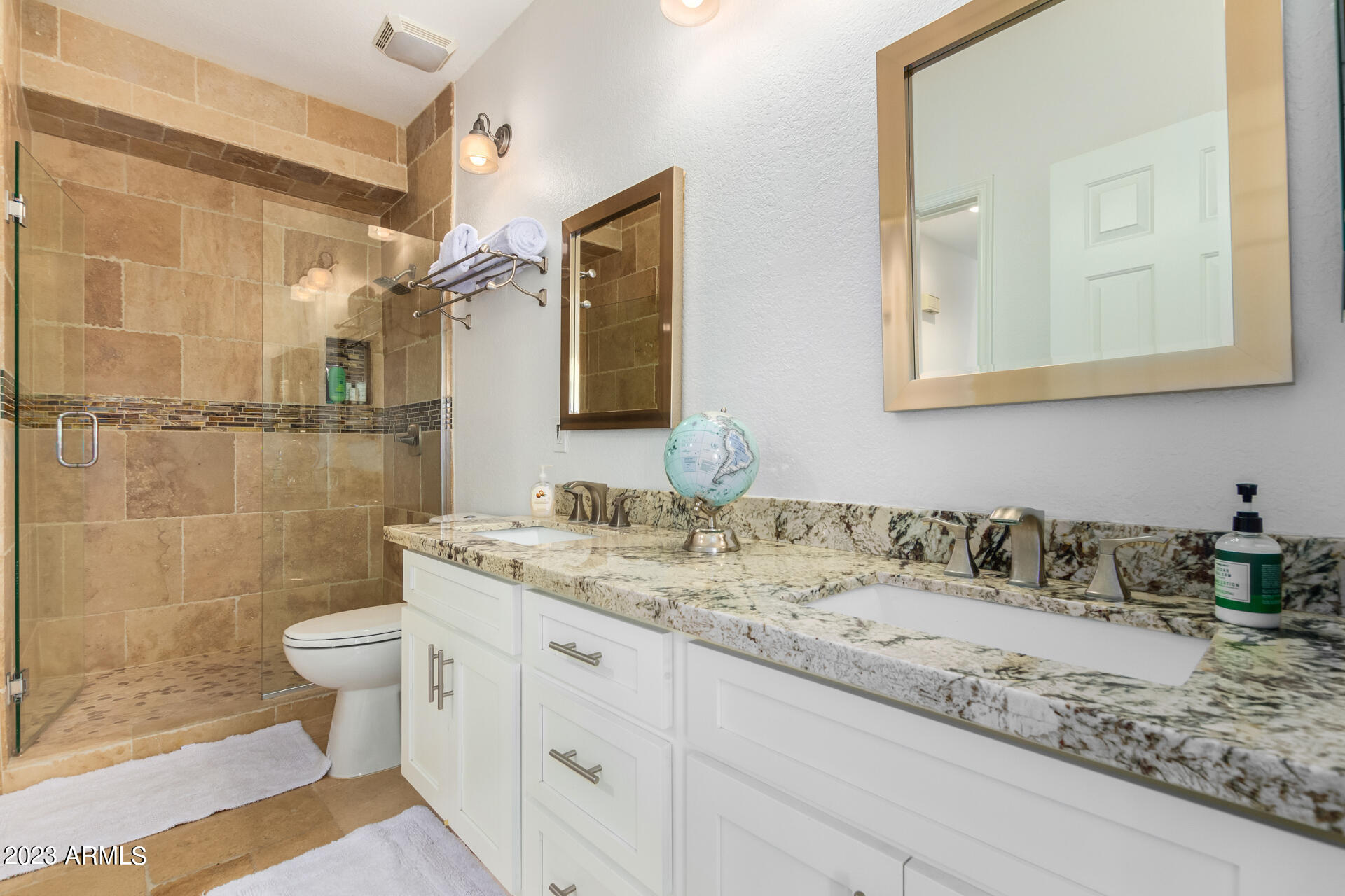 1309 W CORAL REEF Drive W