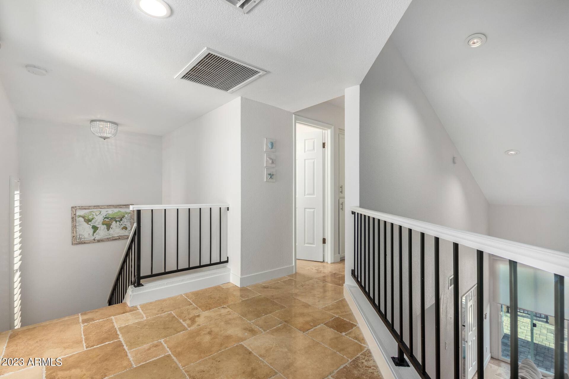 1309 W CORAL REEF Drive W