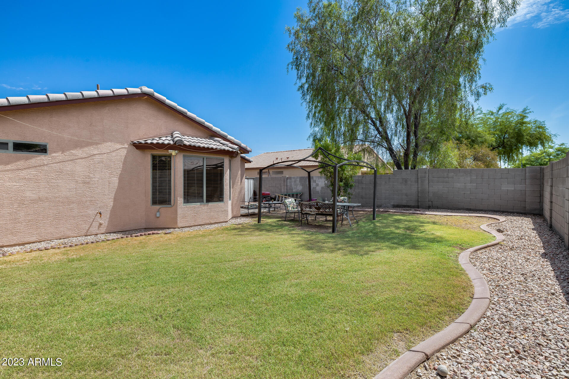 8815 W MANZANITA Drive