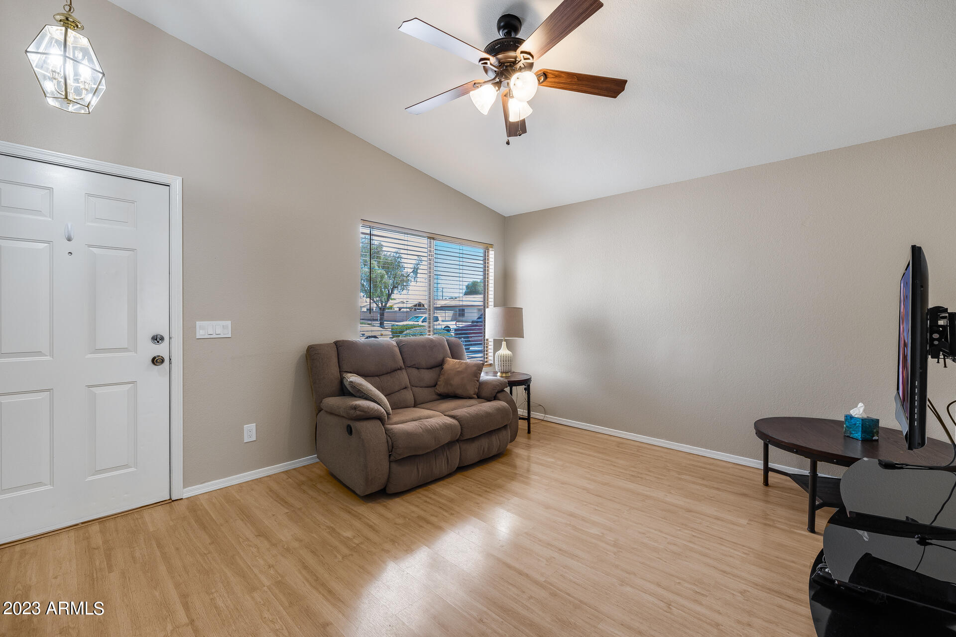 8815 W MANZANITA Drive