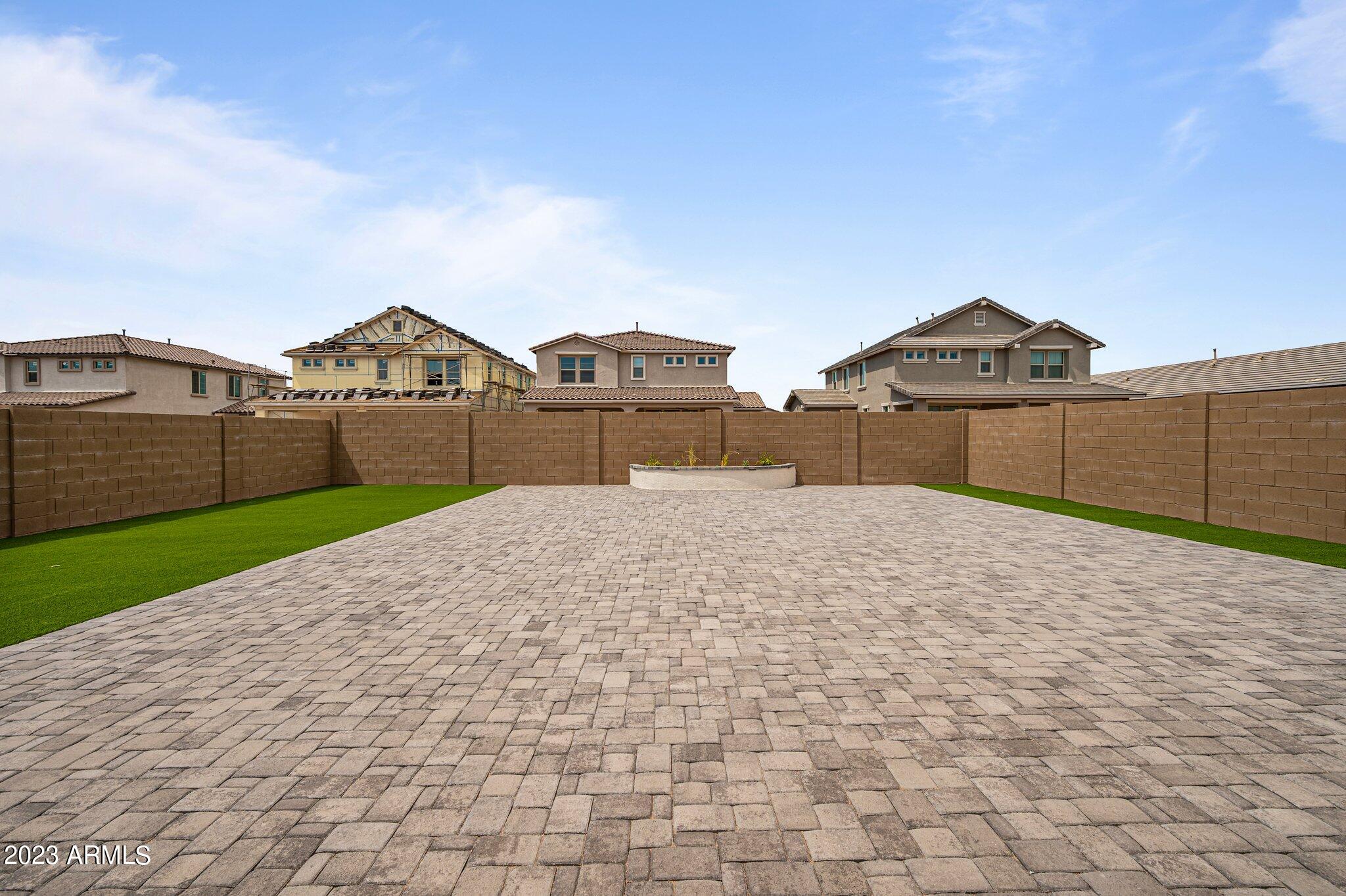22508 E TWILIGHT Drive