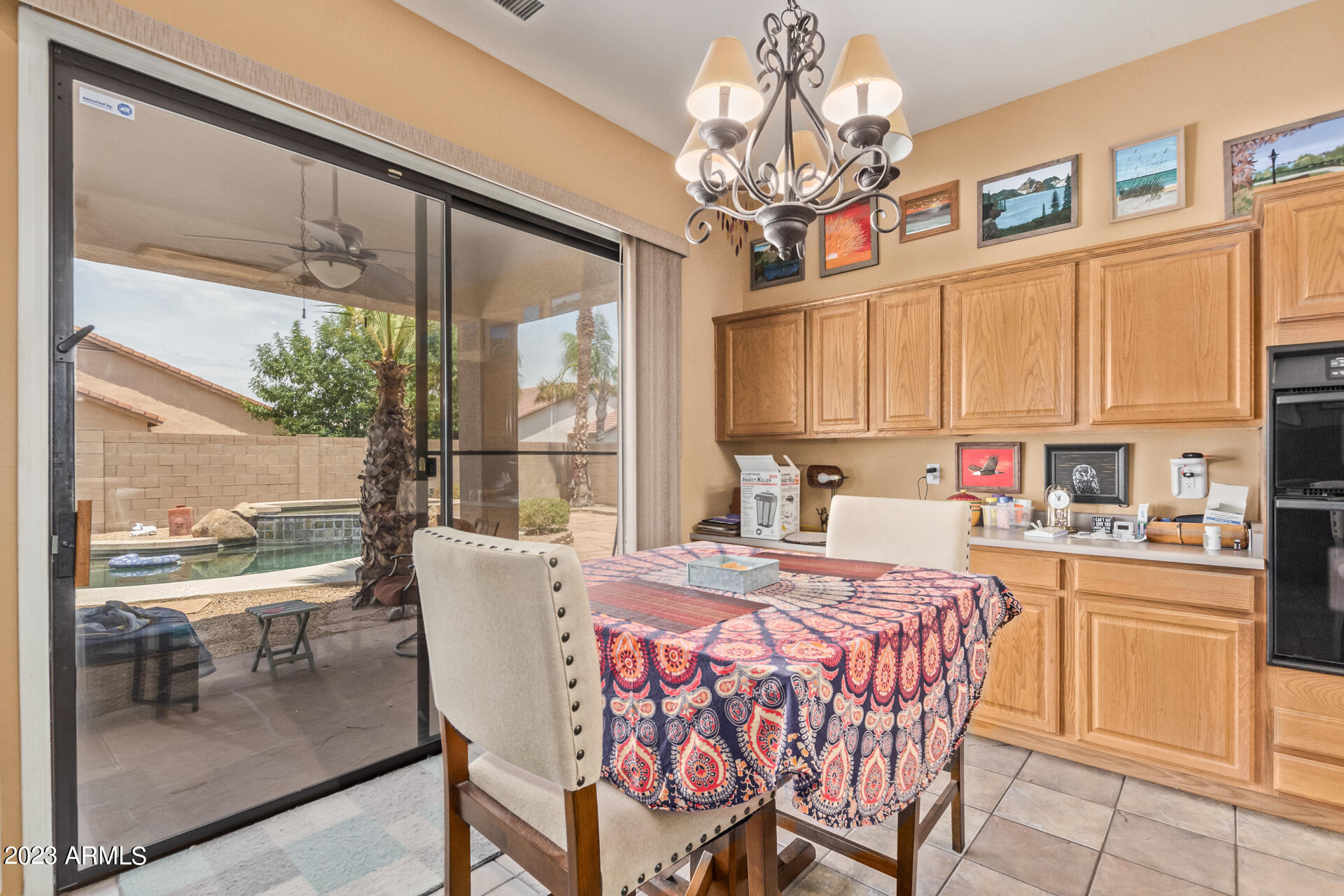 7326 W DREYFUS Drive