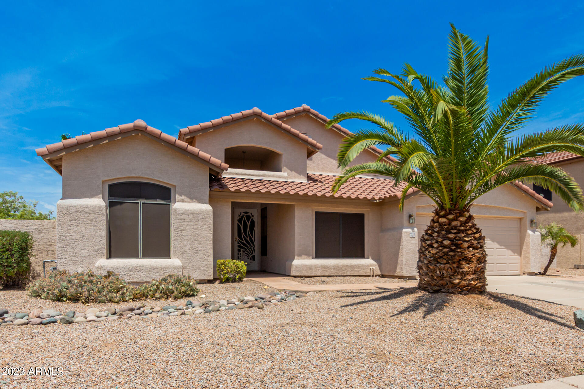 7326 W DREYFUS Drive