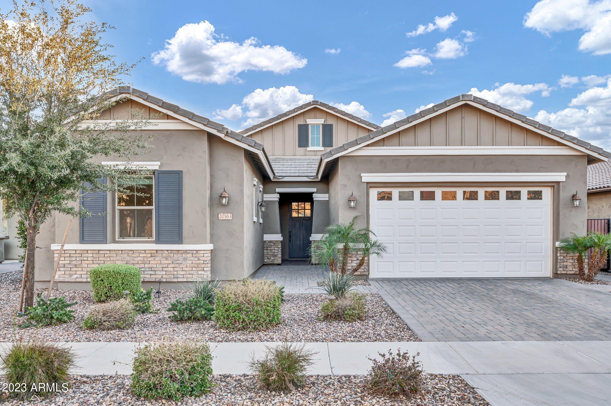 20563 E CARRIAGE Way