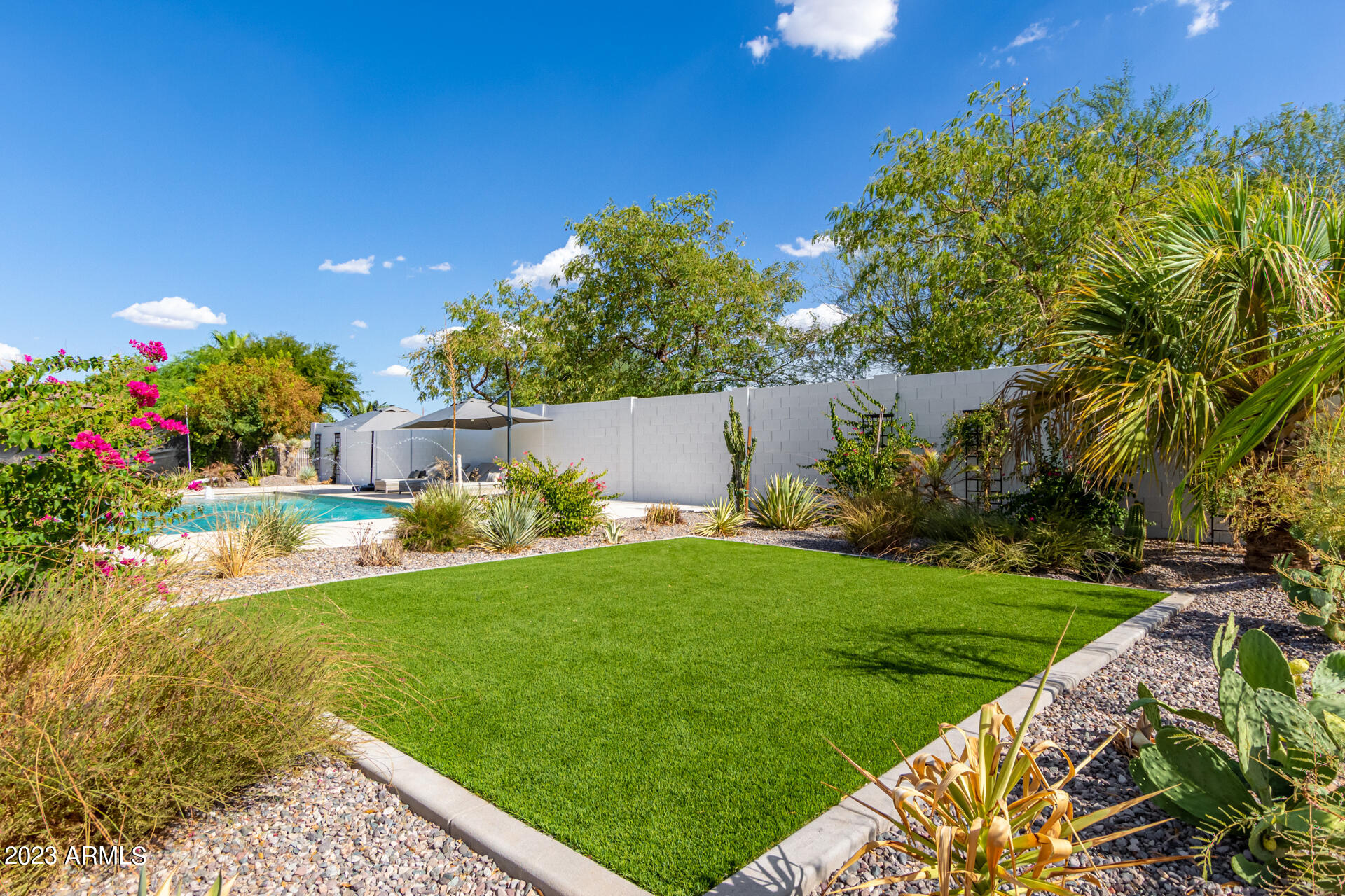 19651 E COUNTRY MEADOWS Drive