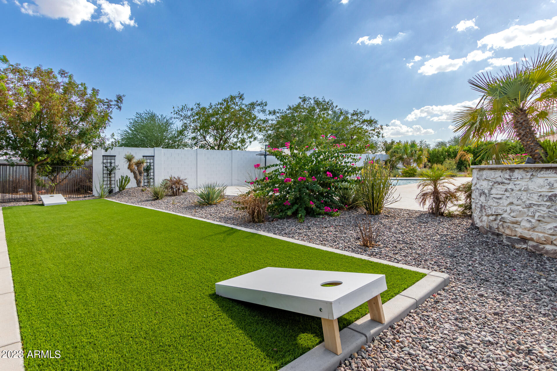 19651 E COUNTRY MEADOWS Drive