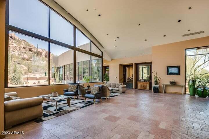 7278 E EAGLE FEATHER Road