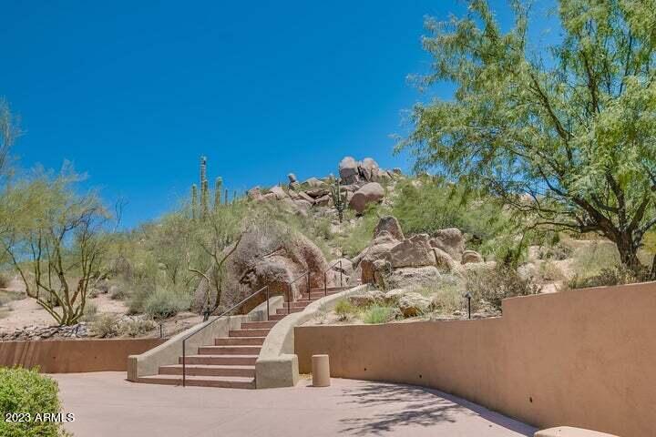 7278 E EAGLE FEATHER Road