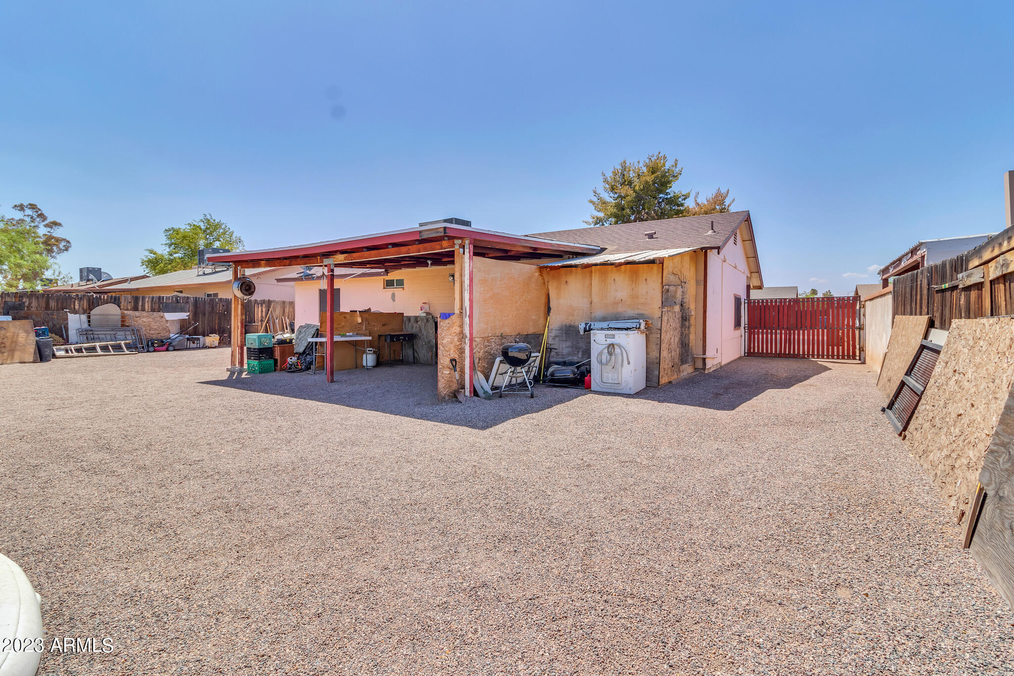 4616 W HUBBELL Street