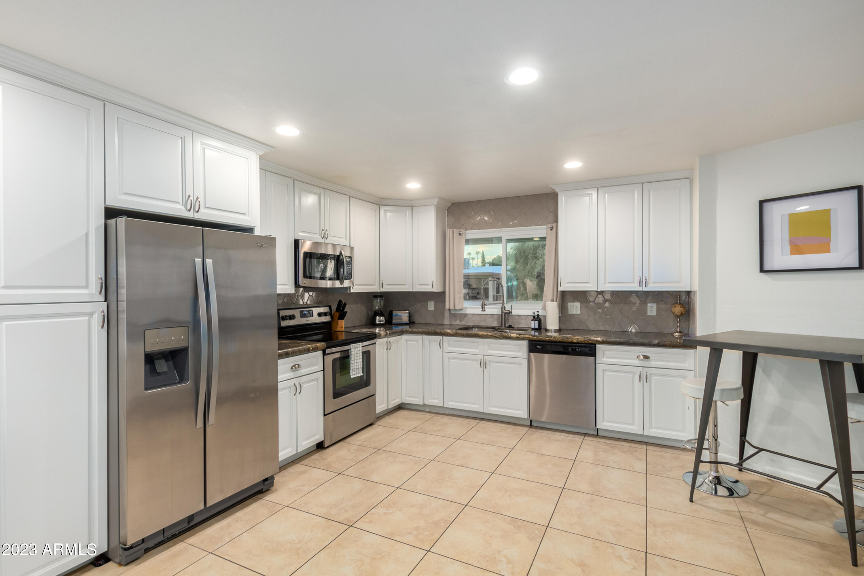 8413 E CITRUS Way