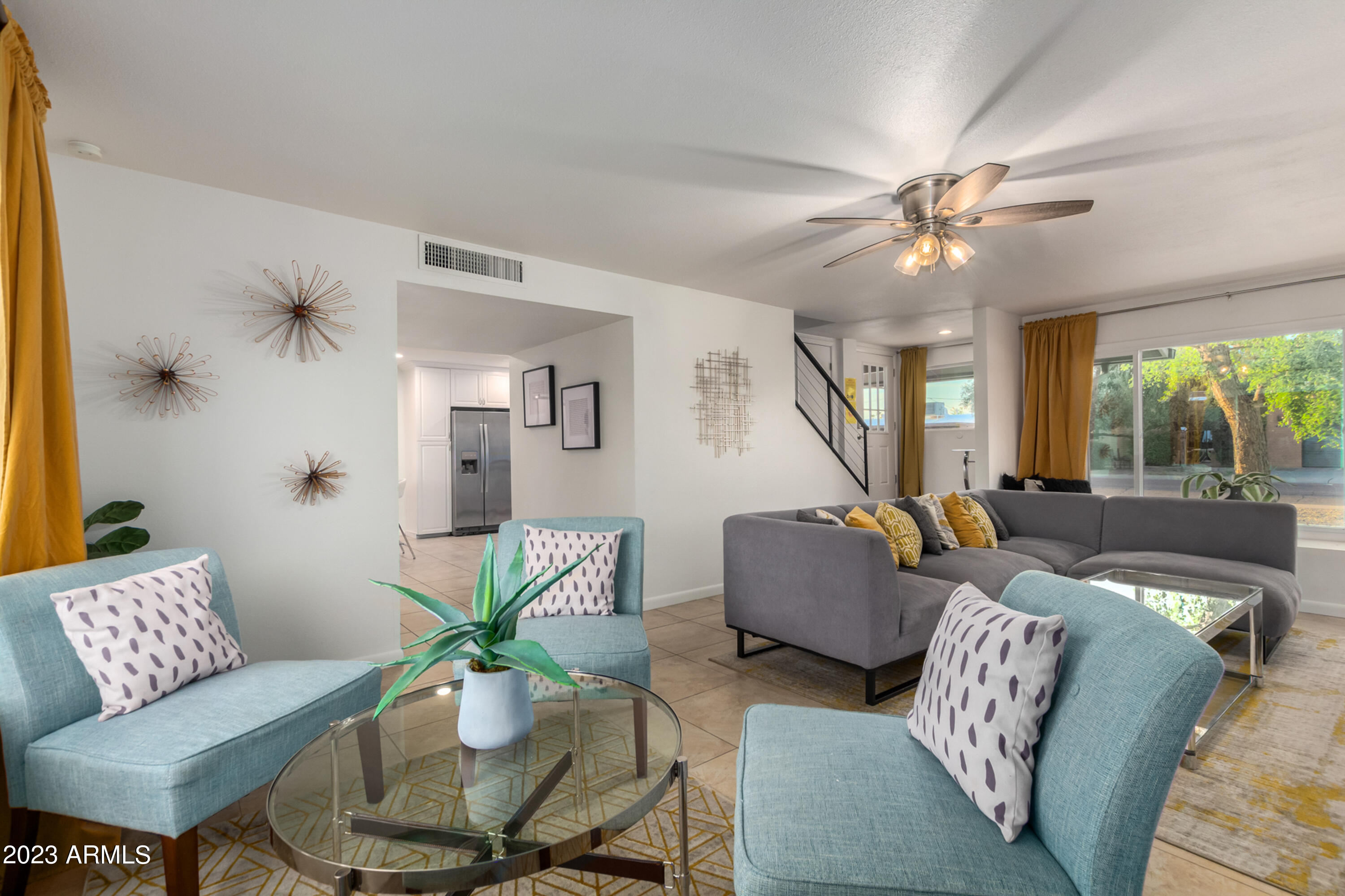 8413 E CITRUS Way