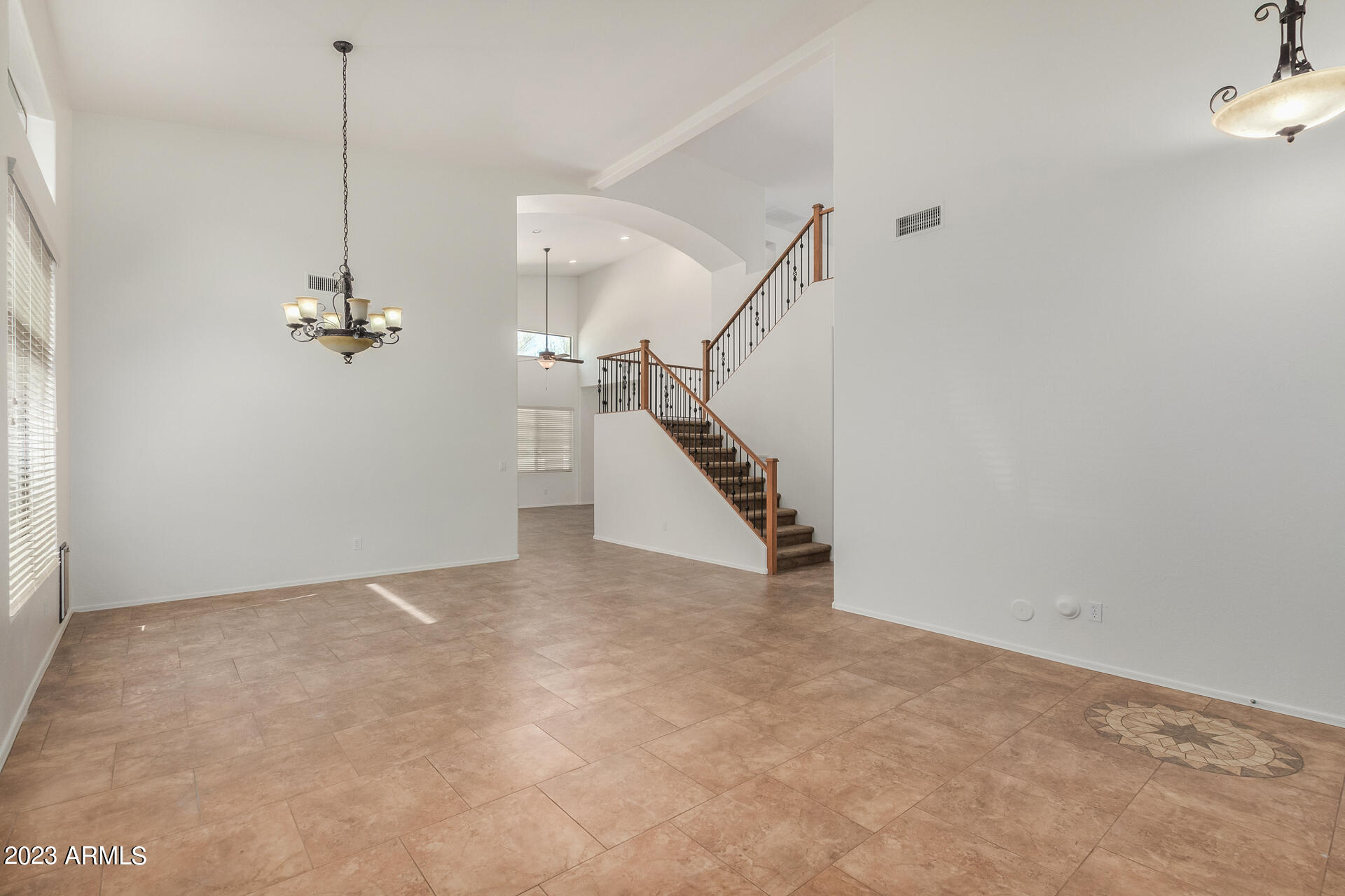 11428 E SONRISA Avenue