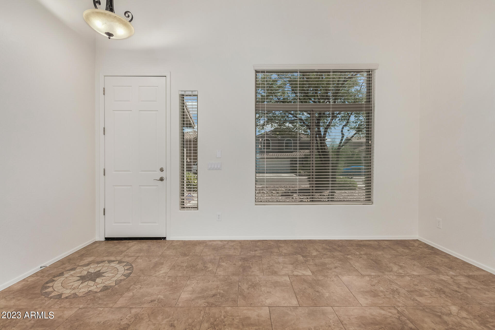 11428 E SONRISA Avenue