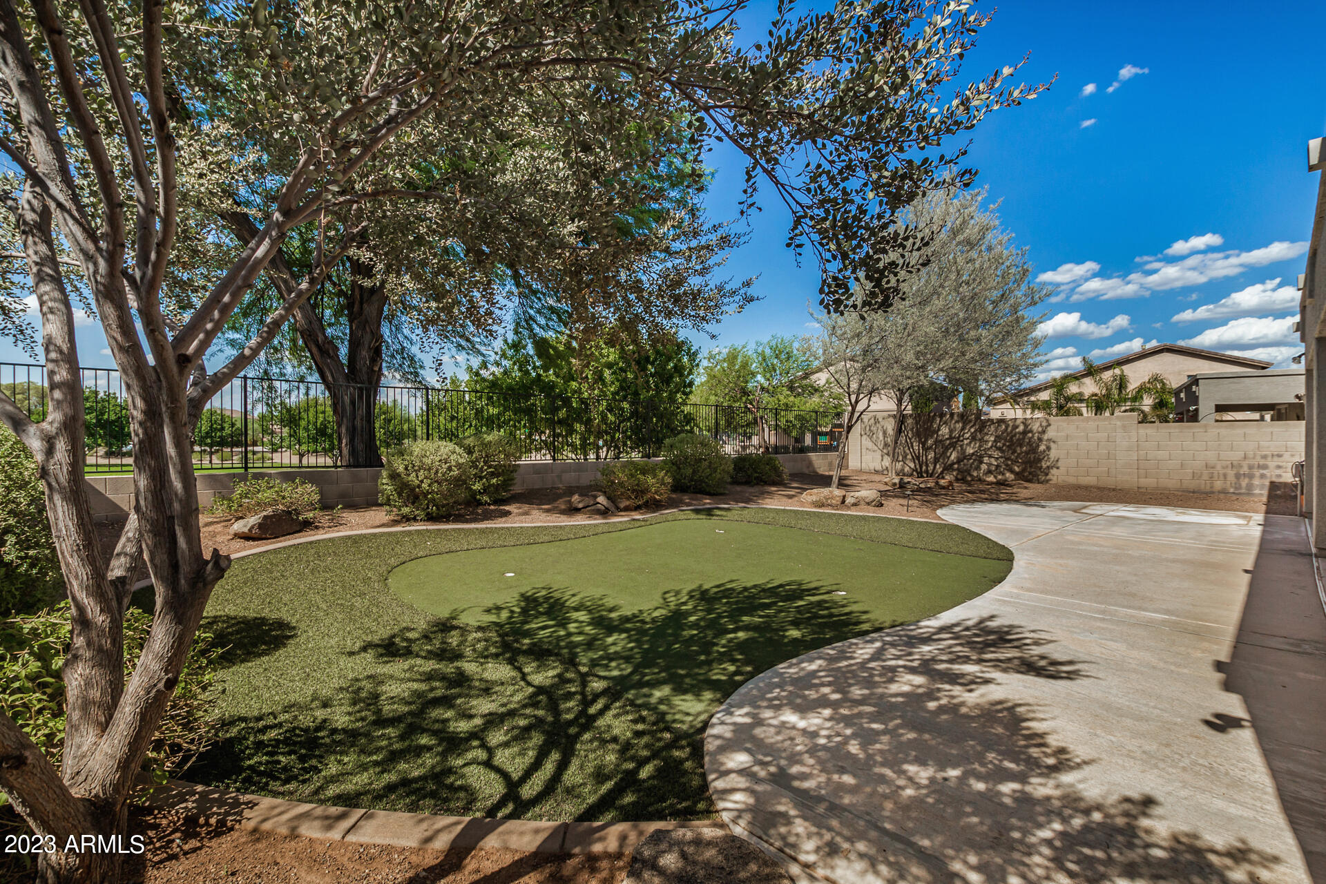 11428 E SONRISA Avenue