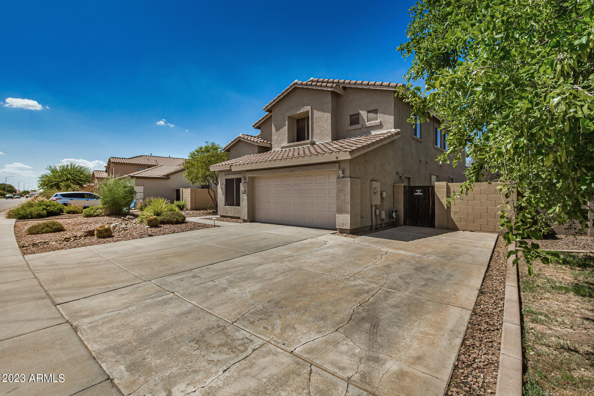 11428 E SONRISA Avenue