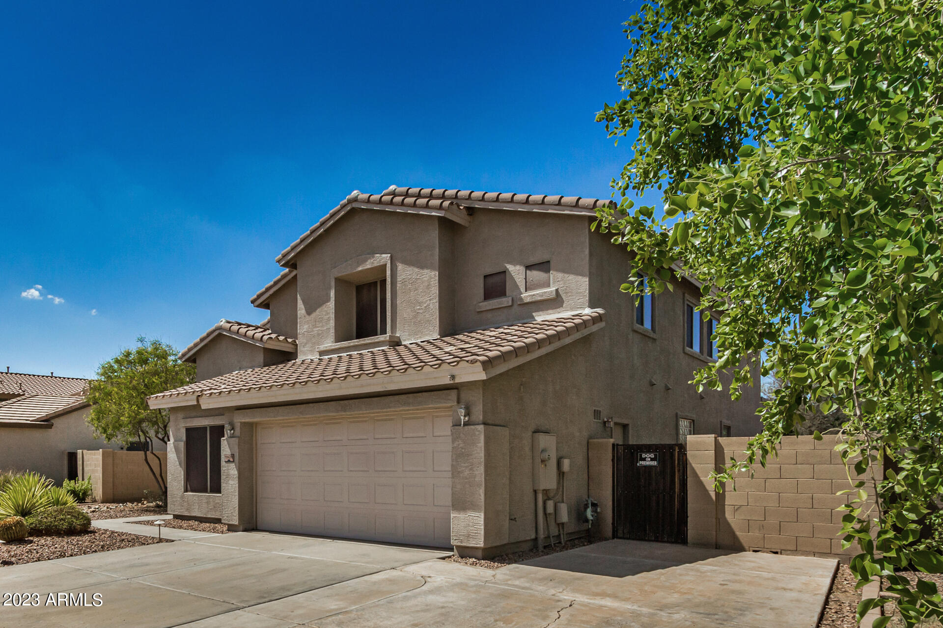 11428 E SONRISA Avenue