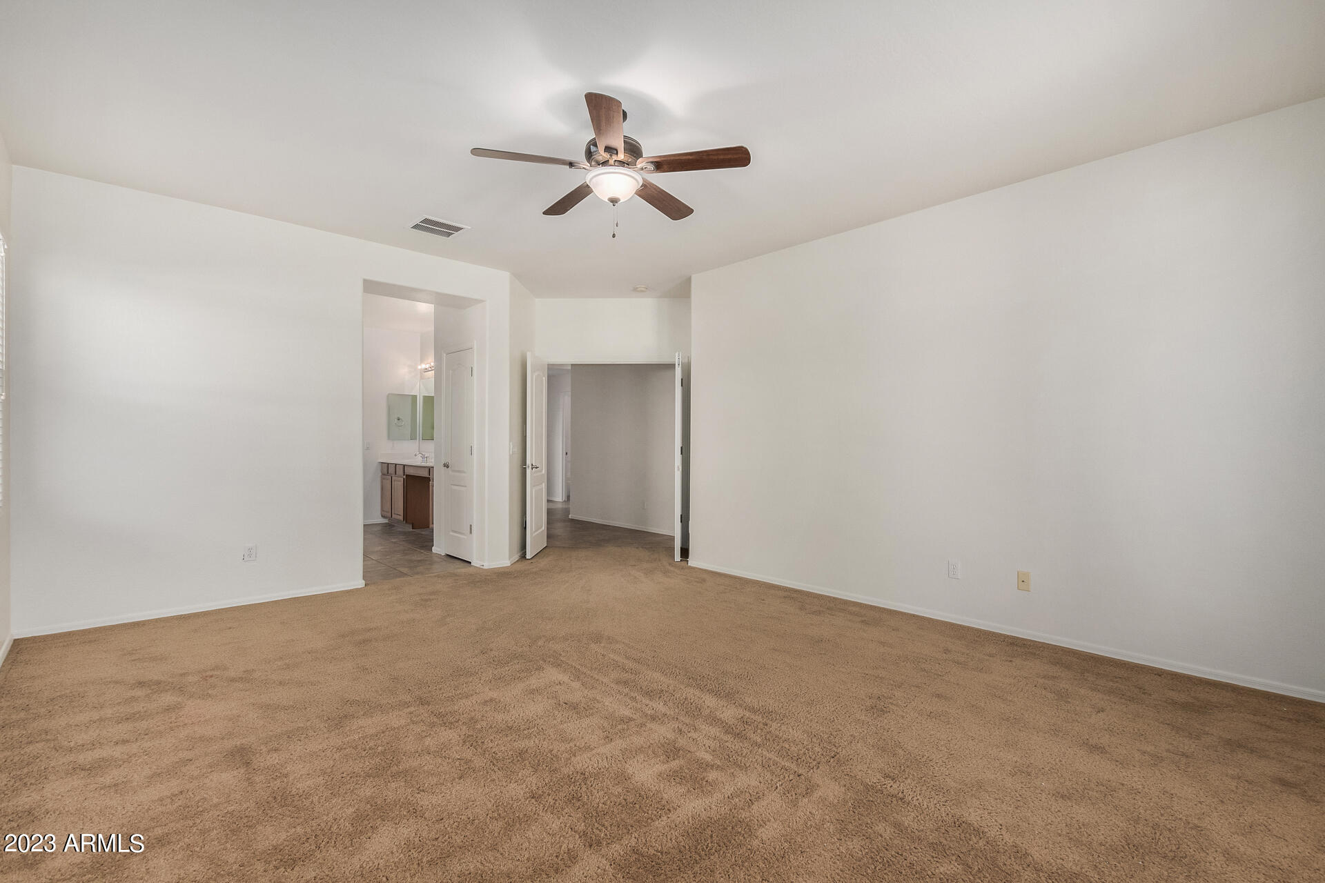 11428 E SONRISA Avenue