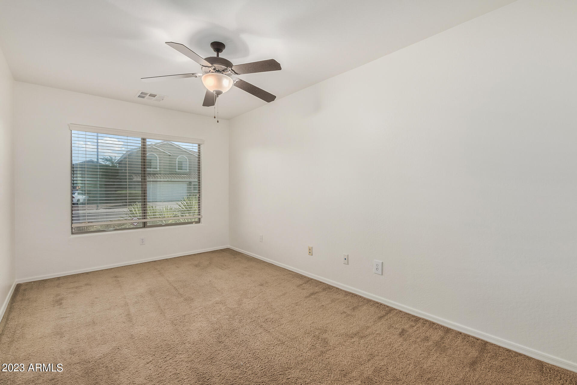 11428 E SONRISA Avenue