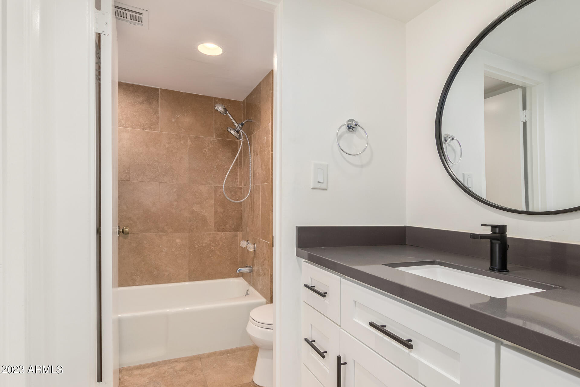 2 W GEORGIA Avenue # 3