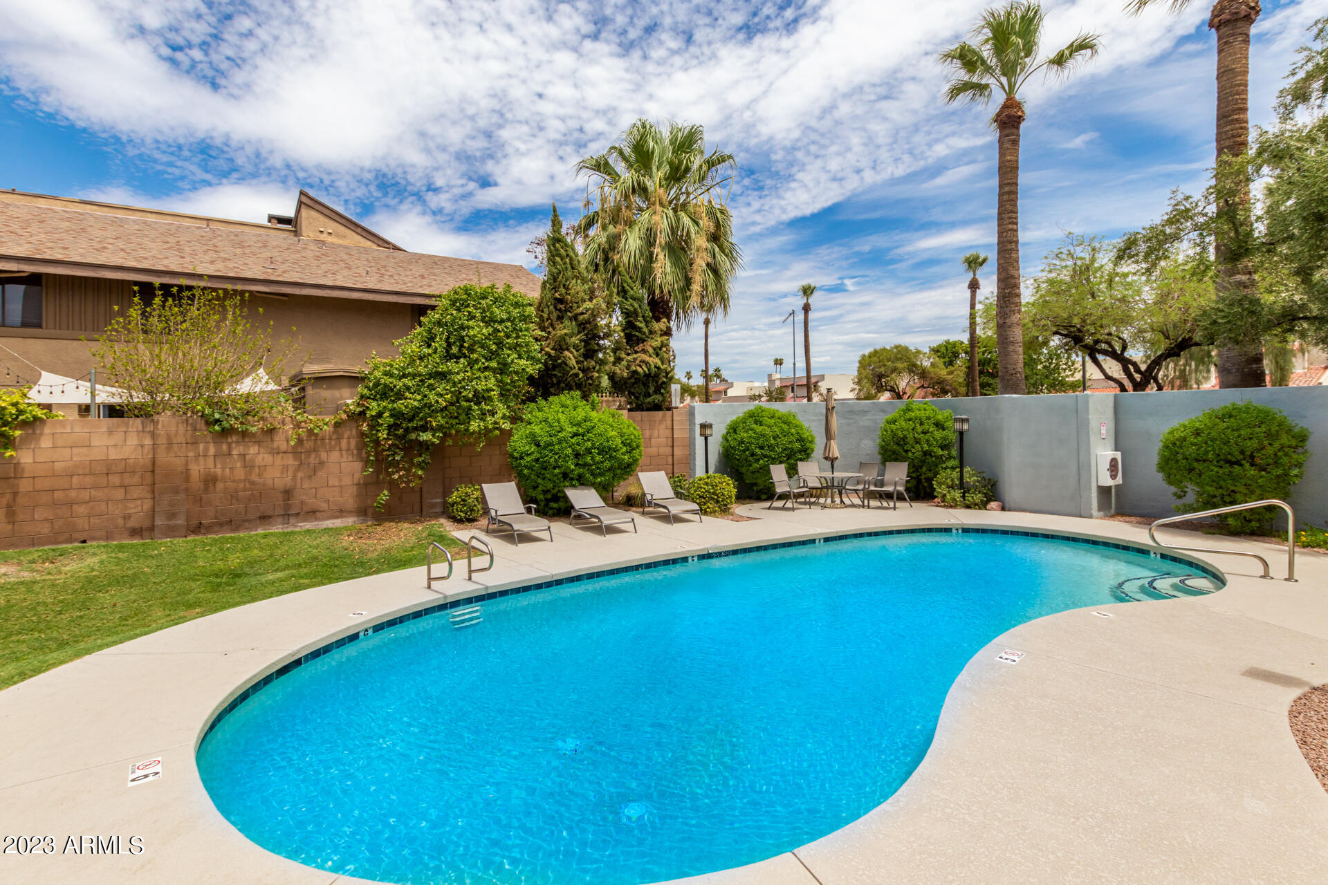 2 W GEORGIA Avenue # 3