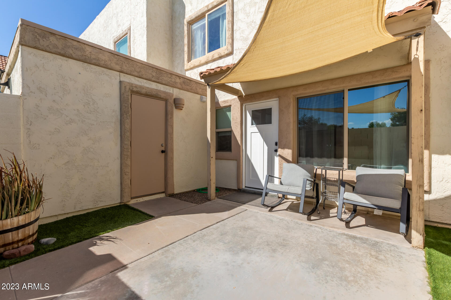 7814 E VALLEY VISTA Drive