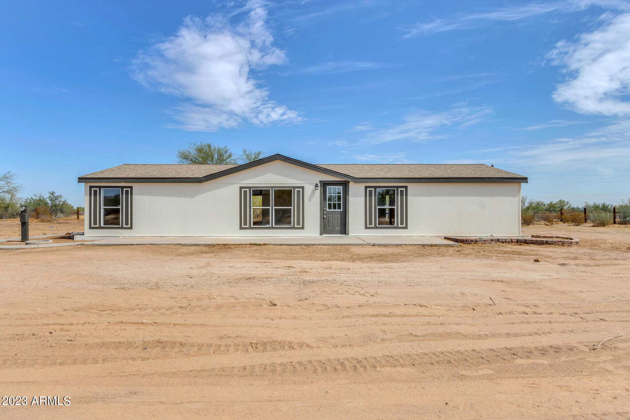2658 N SHIRLEY Road