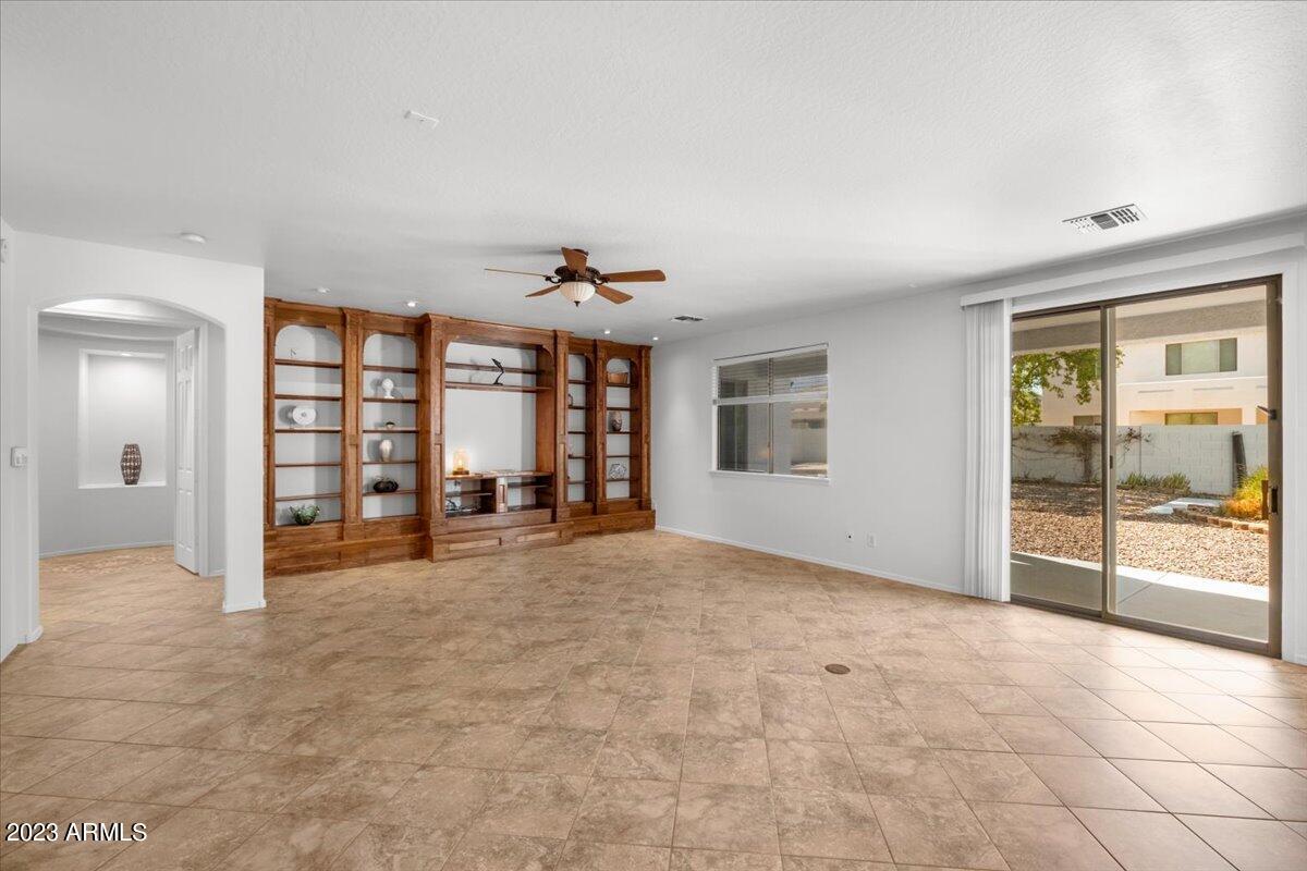4411 W PASEO Way