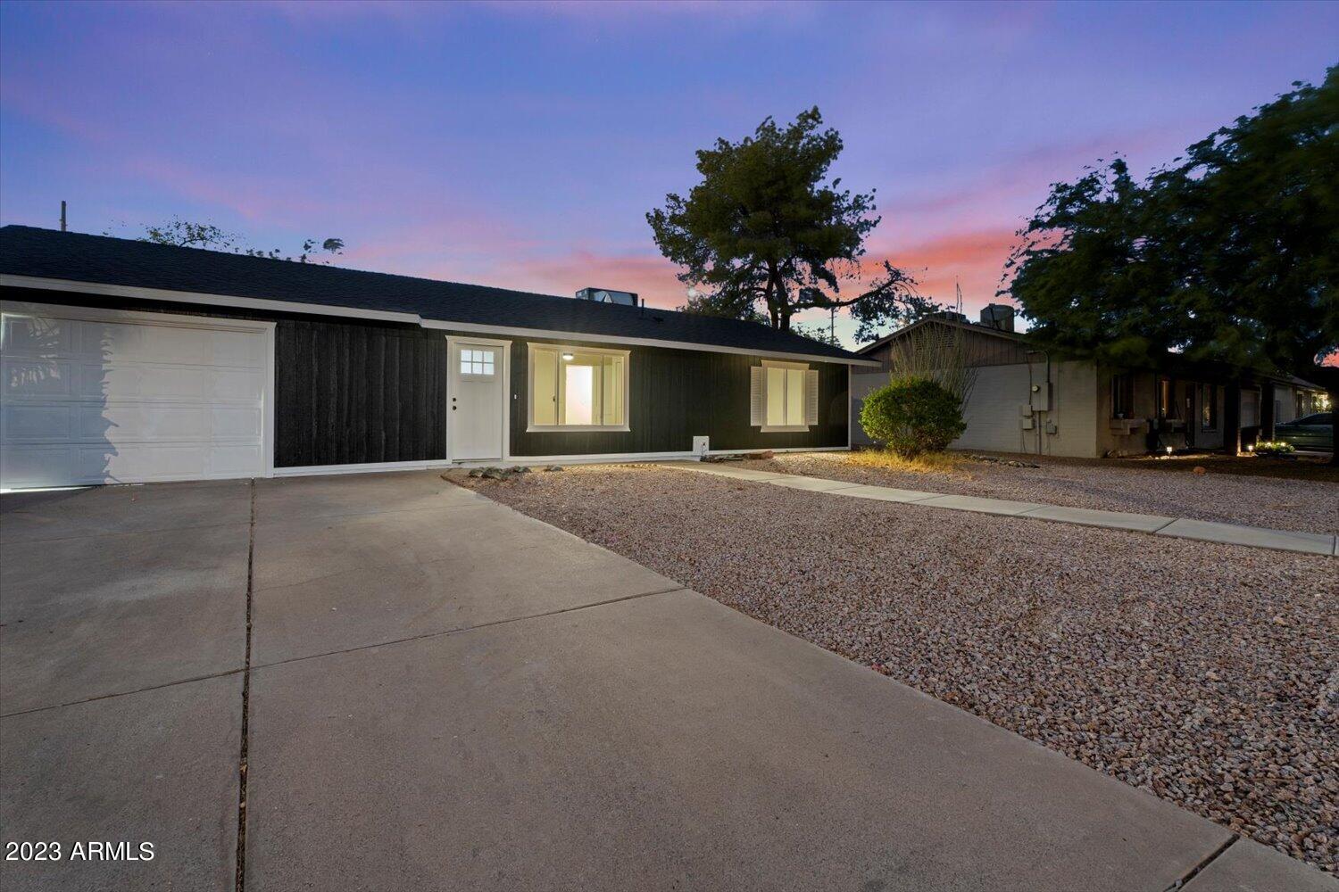 17206 N 32ND Place