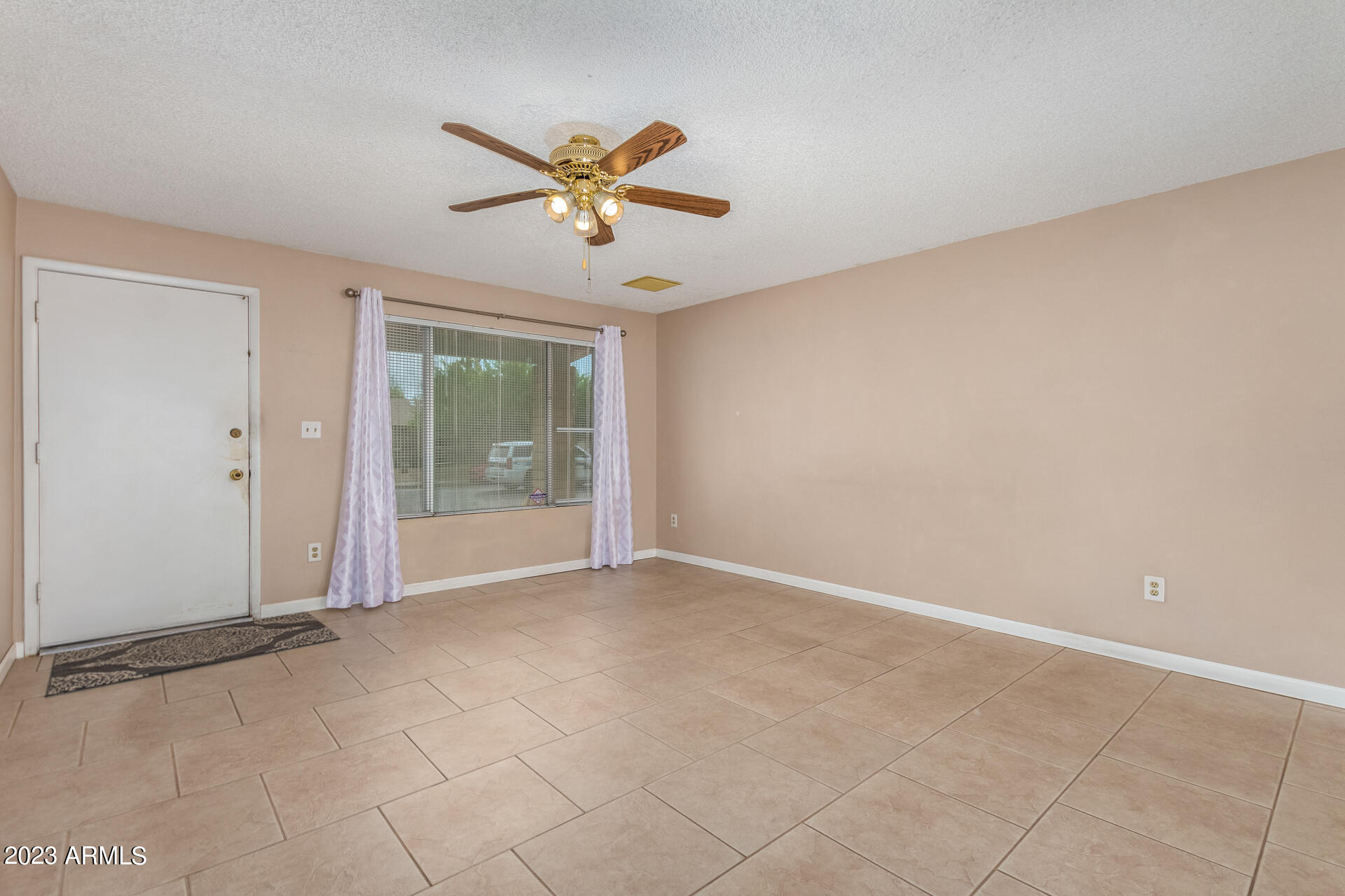 4202 W CAMINO ACEQUIA --