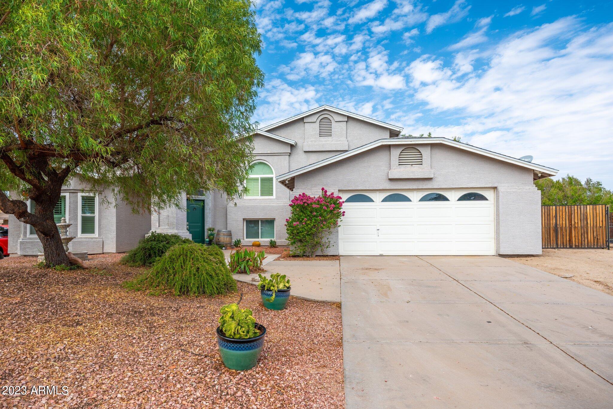 7550 W DAHLIA Drive