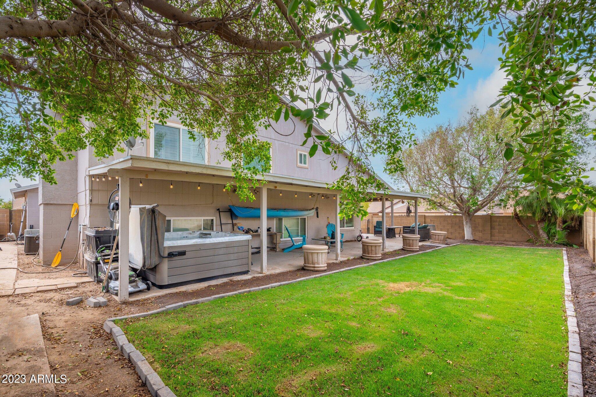 7550 W DAHLIA Drive