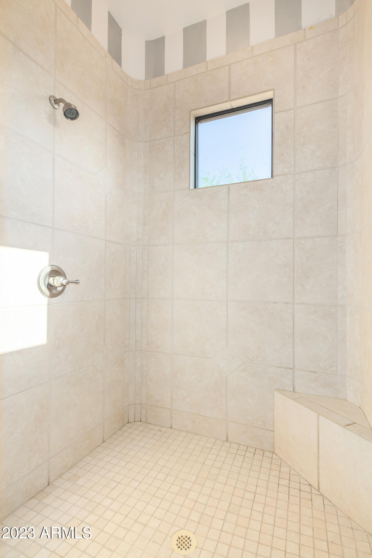 5837 E MARK Lane
