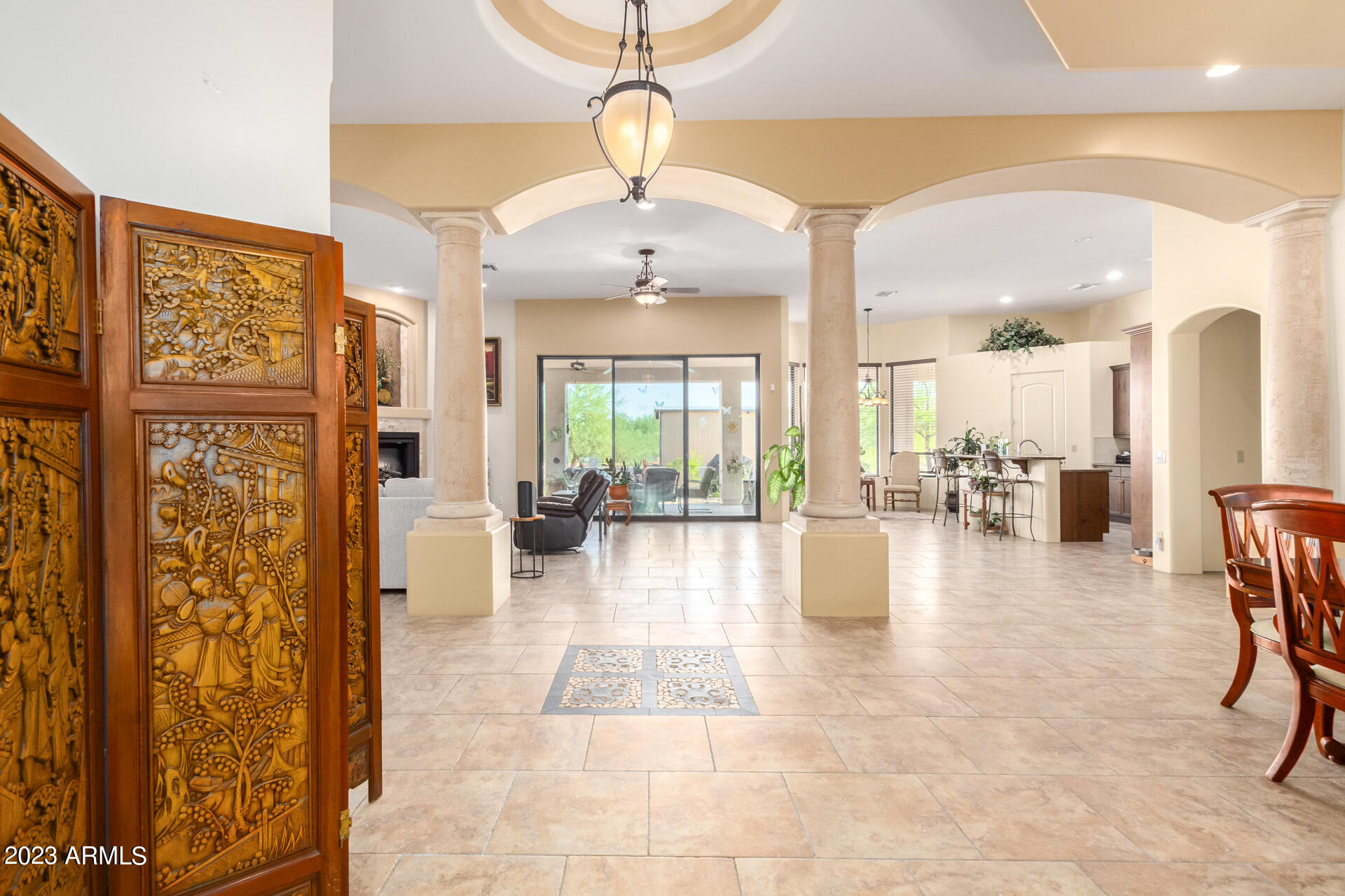 5837 E MARK Lane