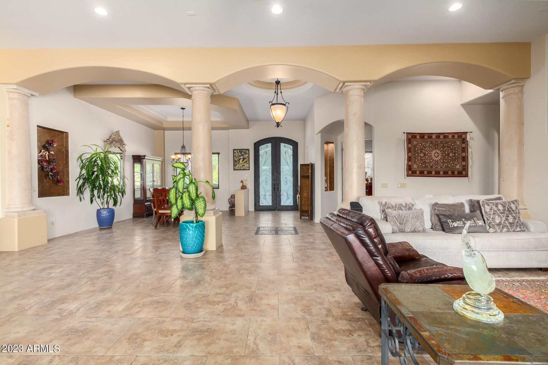 5837 E MARK Lane