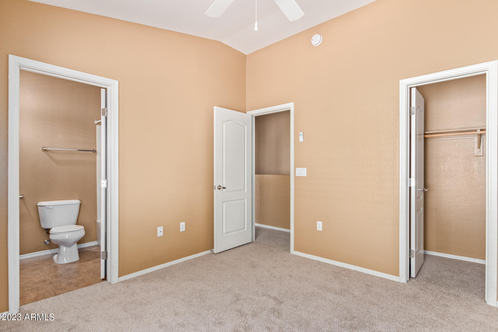 1350 S GREENFIELD Road # 1158