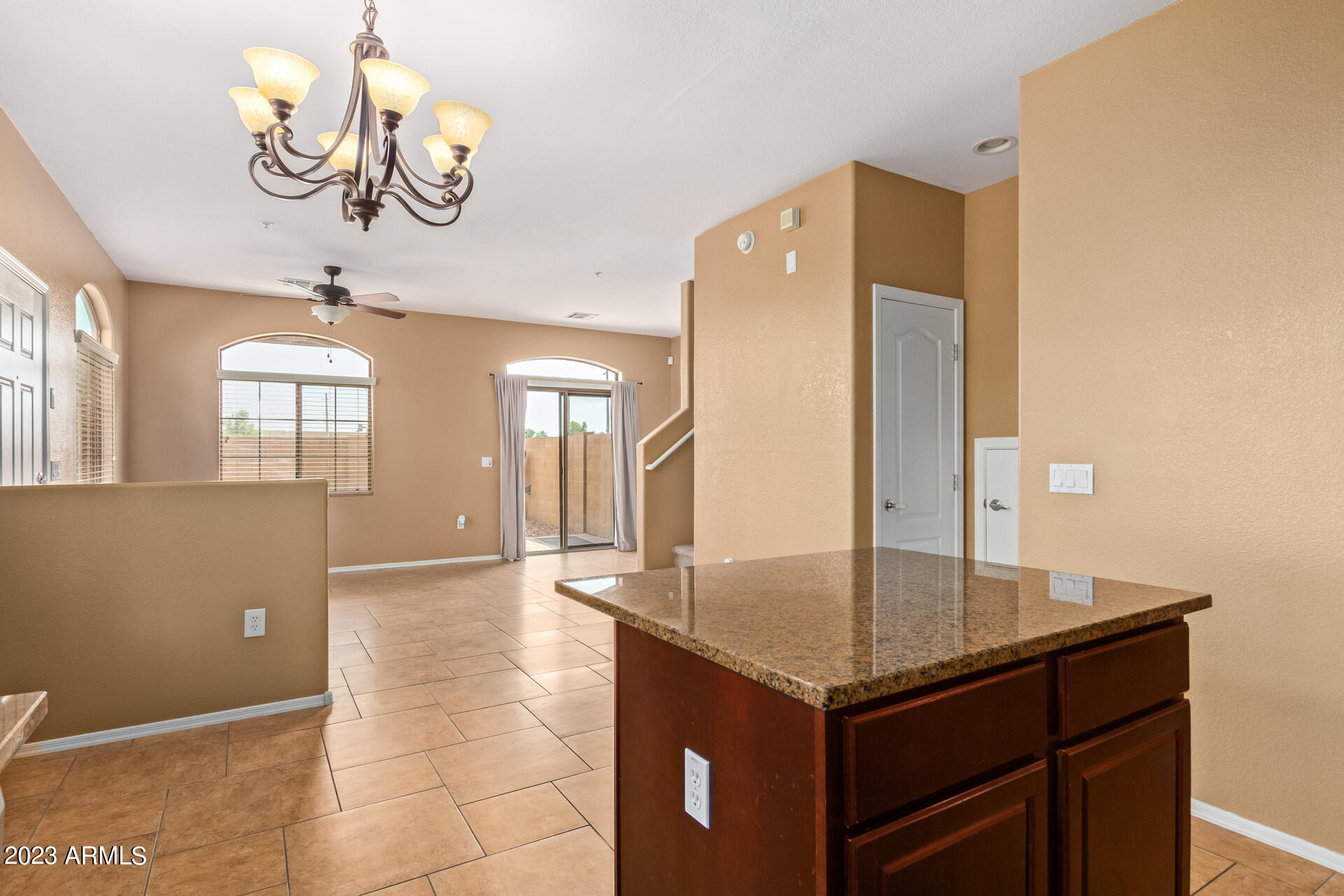 1350 S GREENFIELD Road # 1158