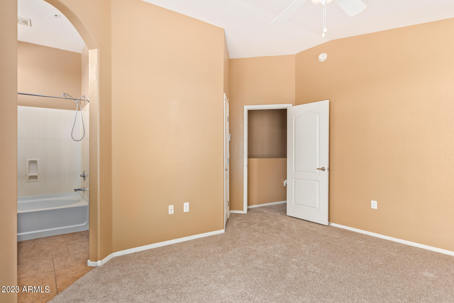 1350 S GREENFIELD Road # 1158